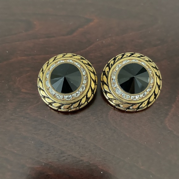 🎉HOST PICK🎉Vintage 90’s Swarovski earrings - Picture 1 of 6